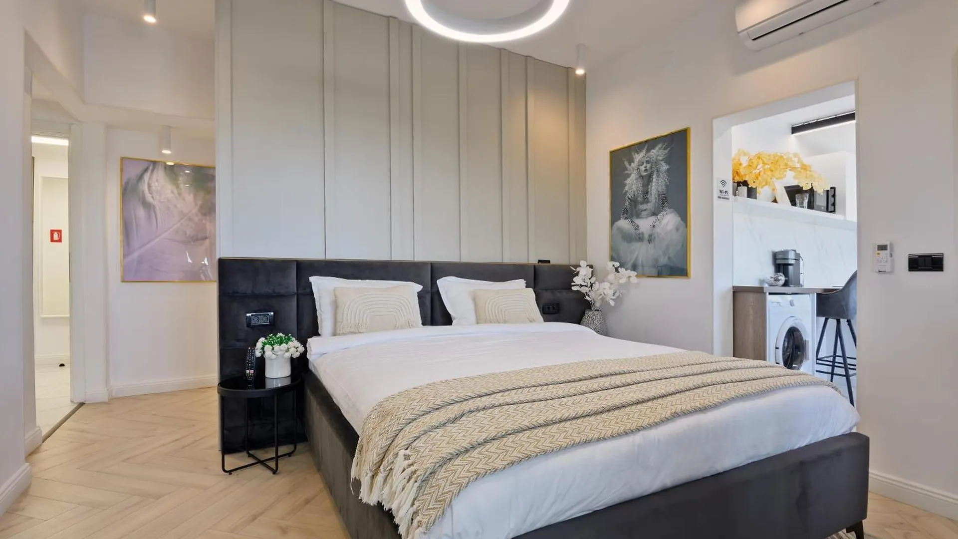 City View - Luxury Apartment A - Old City - Victoriei Bucharest