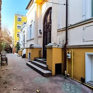 Hostal 5 Stars High, Bucarest